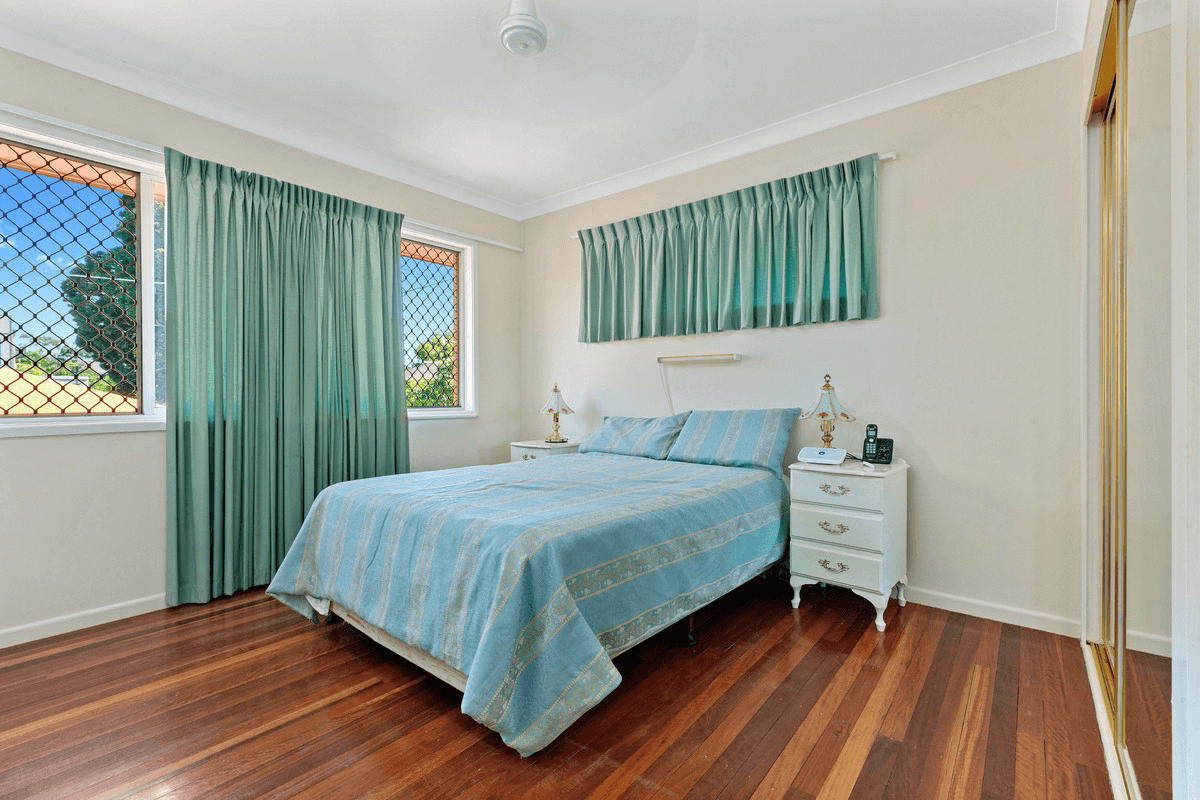 7 Winston Street, WYNNUM WEST, QLD 4178