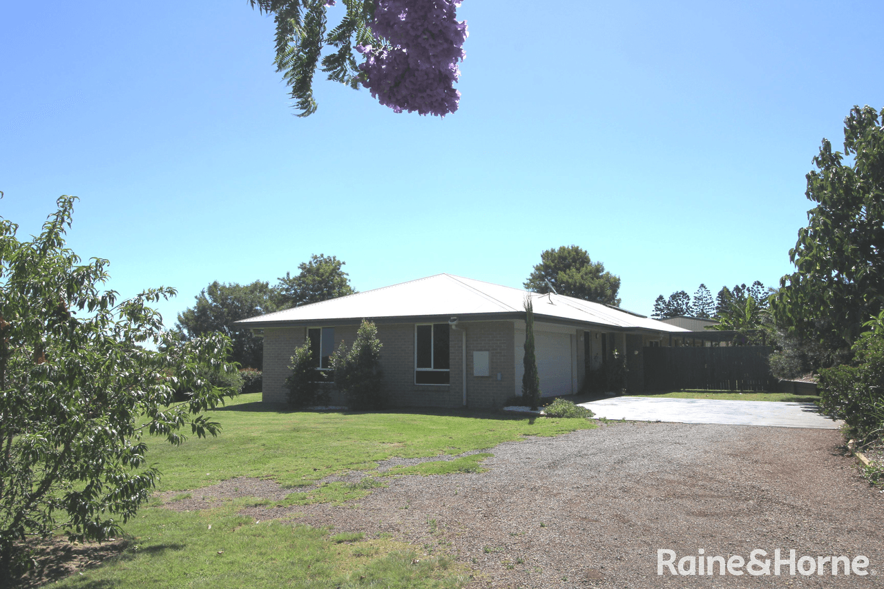 19 Sonaree Drive, KINGAROY, QLD 4610