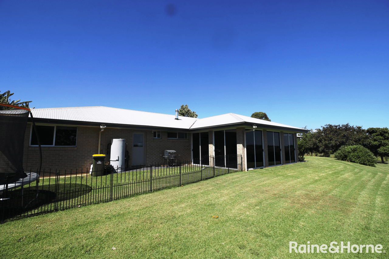 19 Sonaree Drive, KINGAROY, QLD 4610