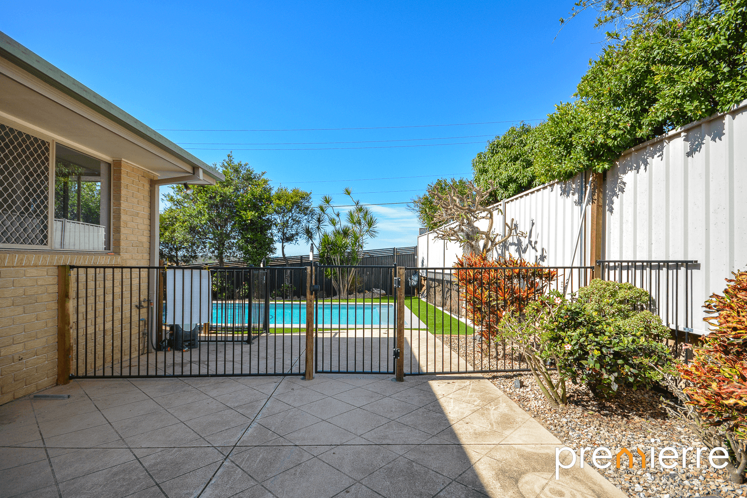 8 Dawson Court, COLLINGWOOD PARK, QLD 4301