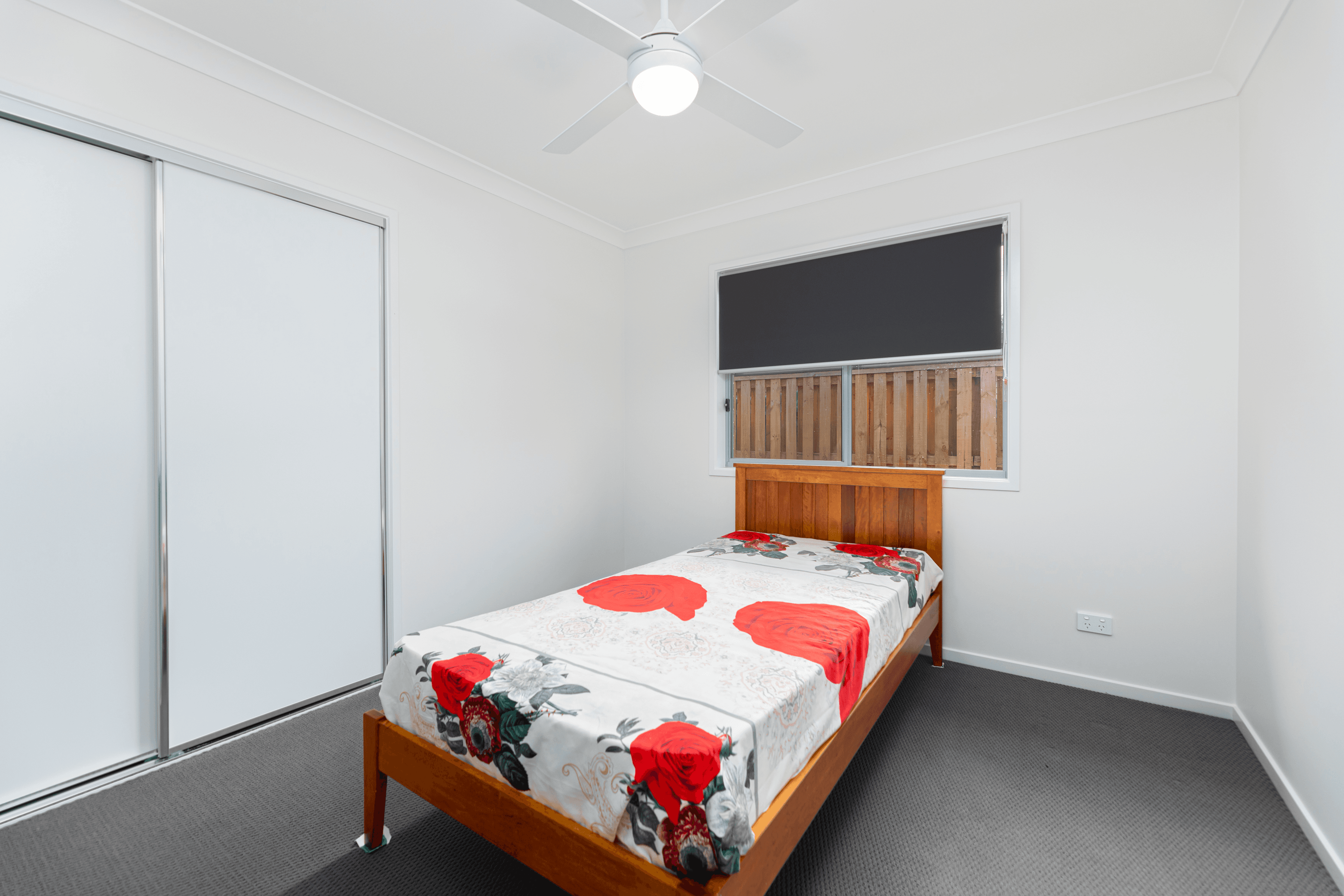 15 Swan St, BEERWAH, QLD 4519