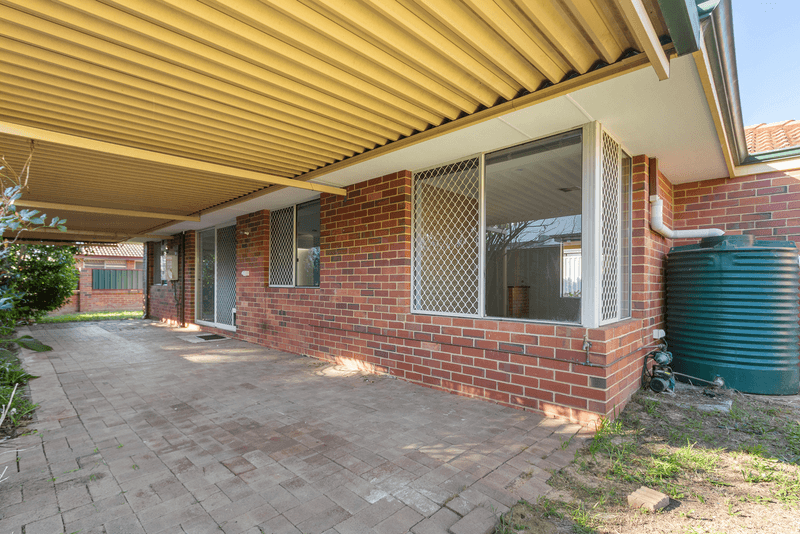 Unit 2/22 Locksley Ave, Armadale, WA 6112