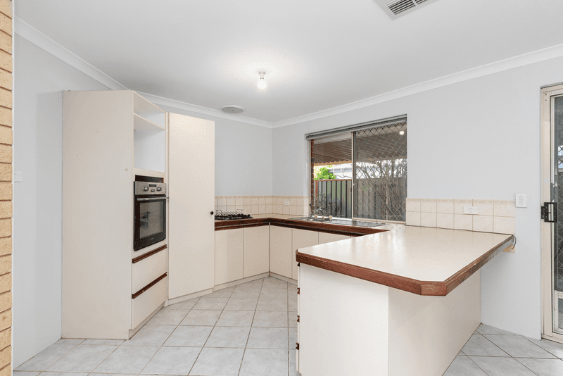 Unit 2/22 Locksley Ave, Armadale, WA 6112