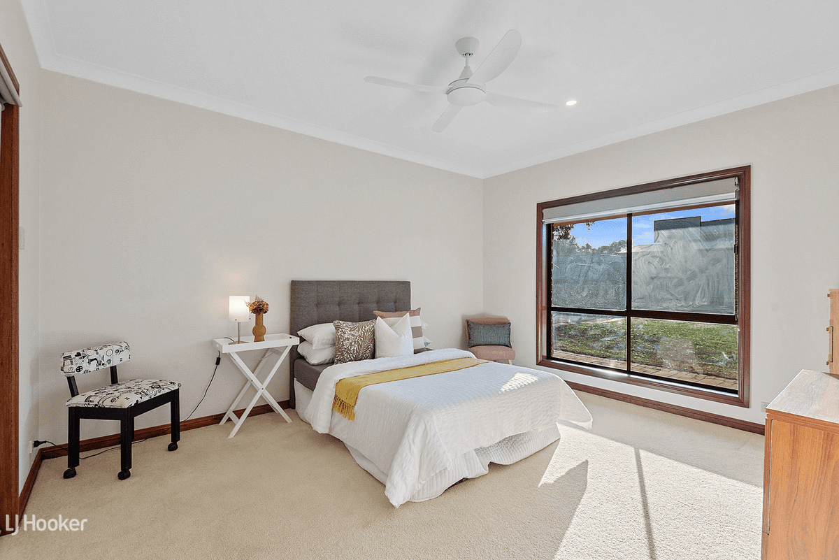 13 Powell Drive, GAWLER EAST, SA 5118