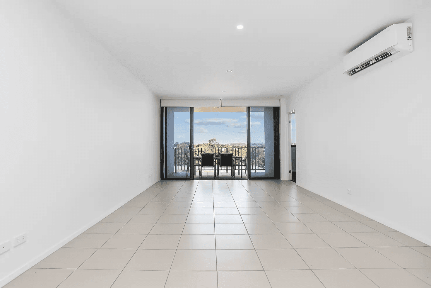 512/8 Holden Street, WOOLLOONGABBA, QLD 4102