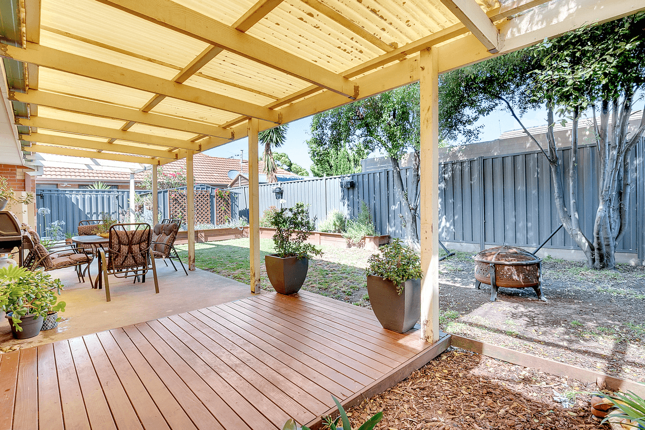 2/1 Newlyn Drive, Craigieburn, VIC 3064