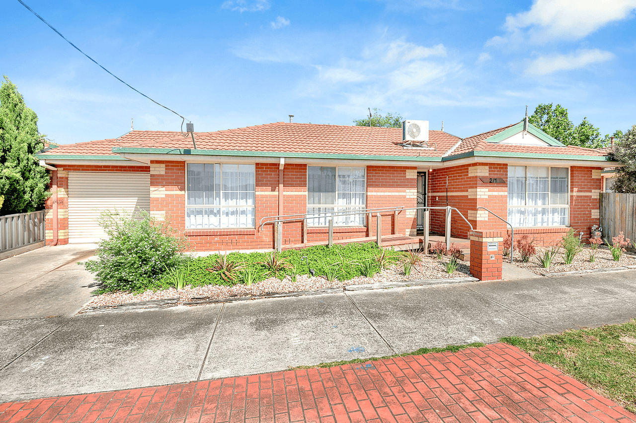 2/1 Newlyn Drive, Craigieburn, VIC 3064