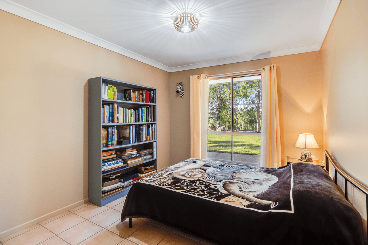 17 Turner Road, UPPER FLAGSTONE, QLD 4344