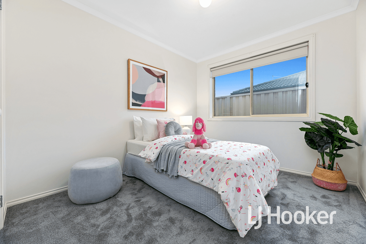 6 Belvedere Drive, PAKENHAM, VIC 3810