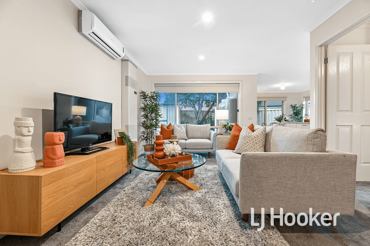 6 Belvedere Drive, PAKENHAM, VIC 3810