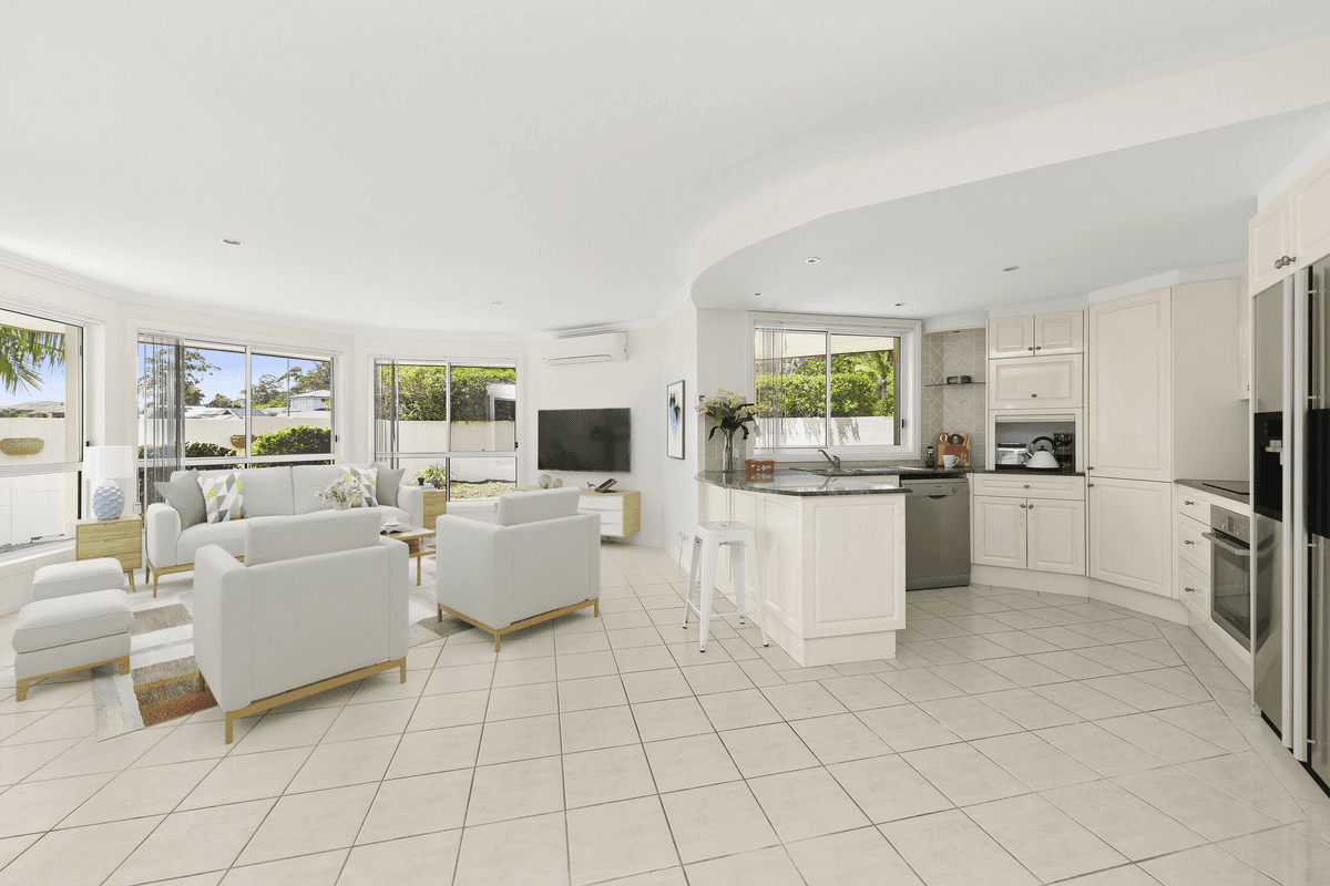 2 Eliza Circuit, Port Macquarie, NSW 2444