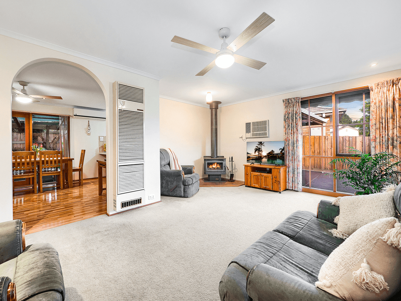 1 Sturrock Court, BERWICK, VIC 3806