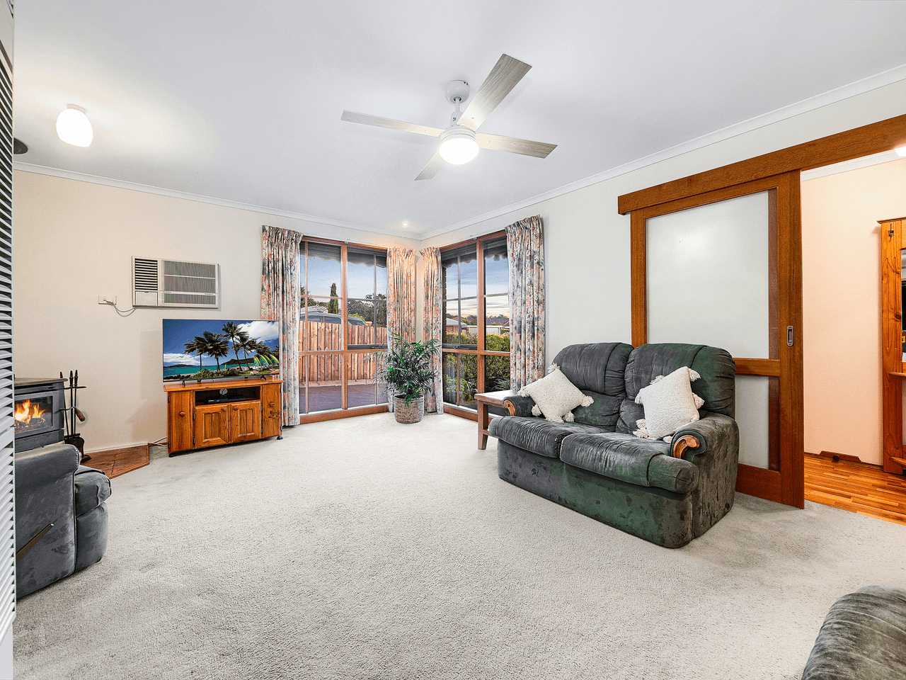 1 Sturrock Court, BERWICK, VIC 3806