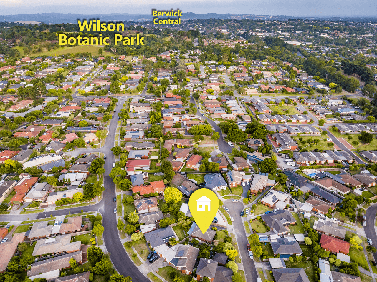 1 Sturrock Court, BERWICK, VIC 3806