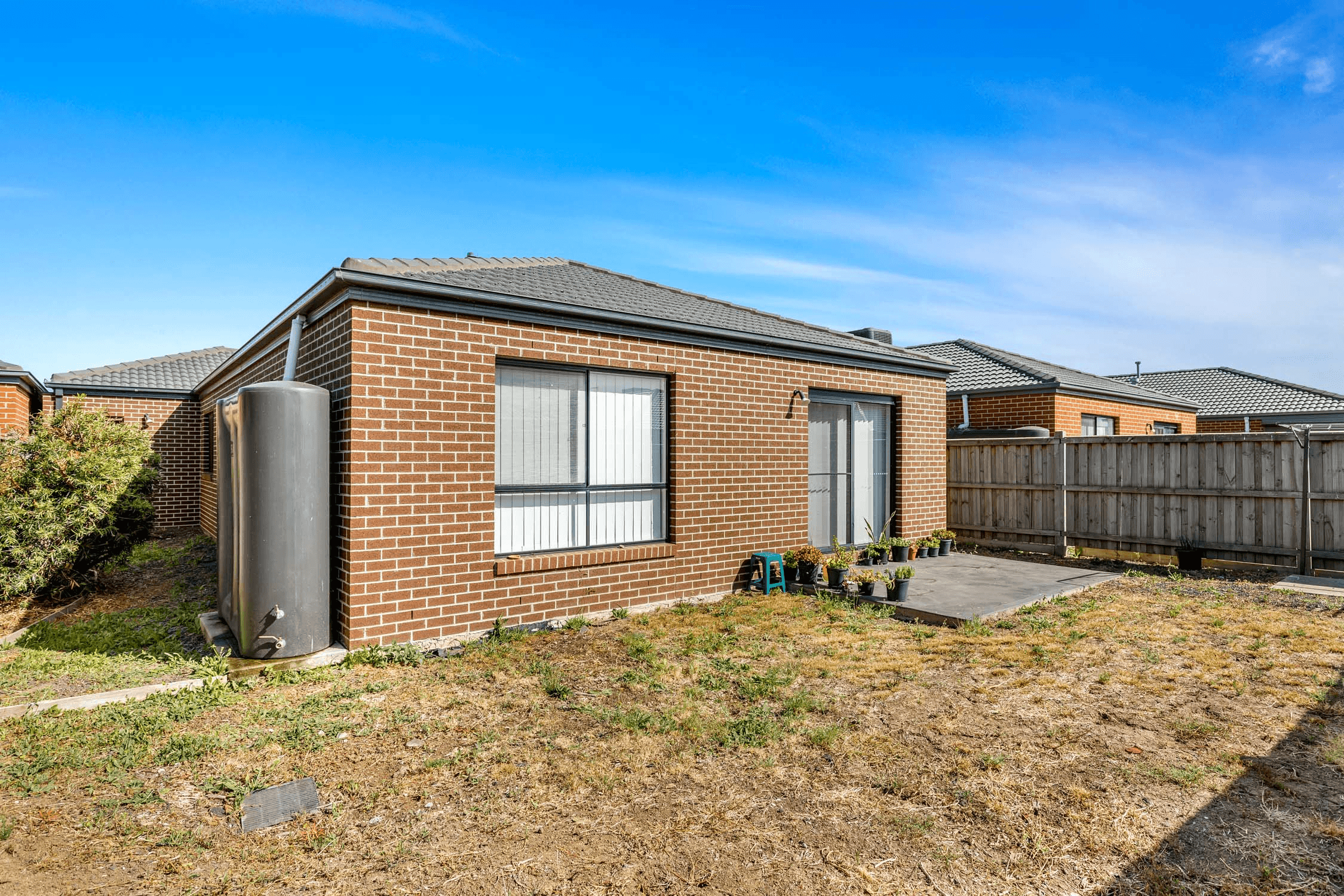 33 Goolwa Road, POINT COOK, VIC 3030