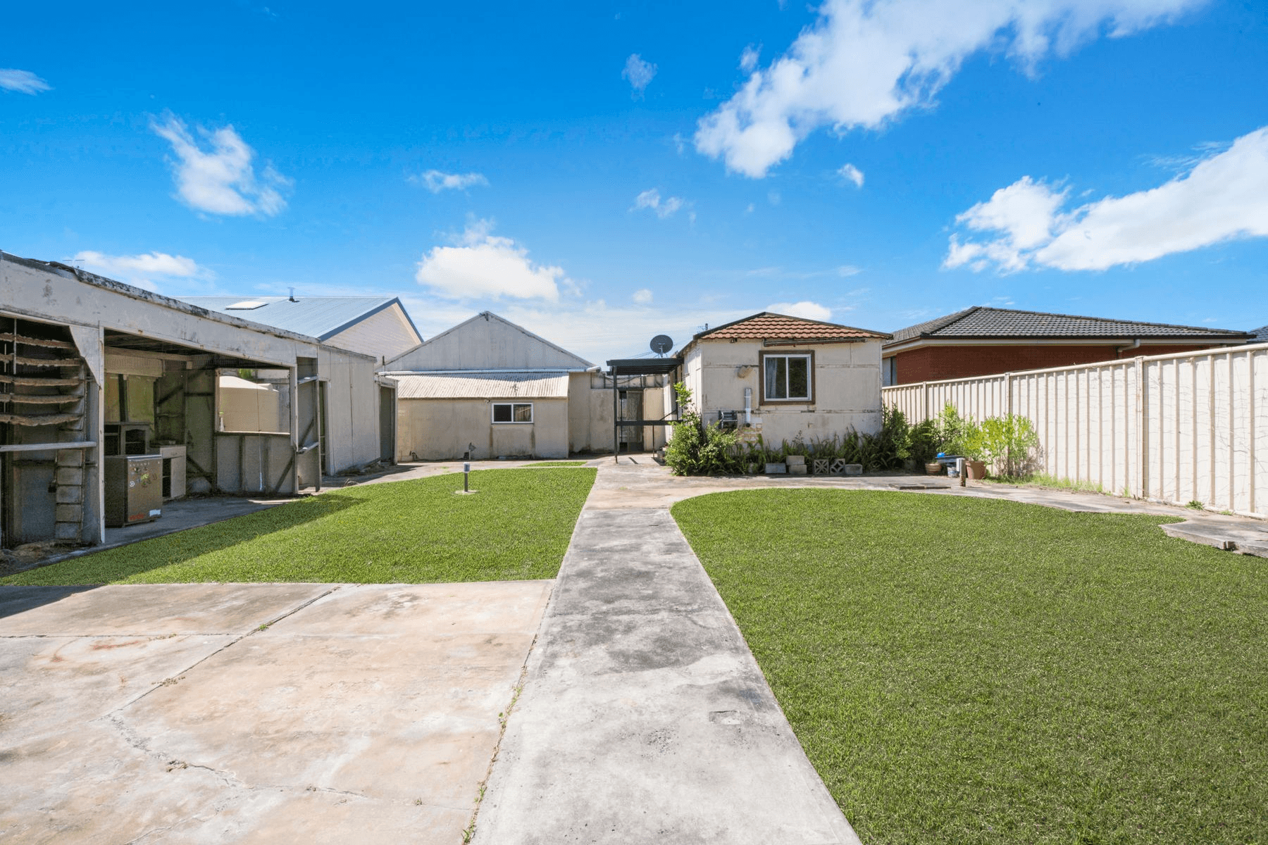 29 Manly Parade, THE ENTRANCE NORTH, NSW 2261