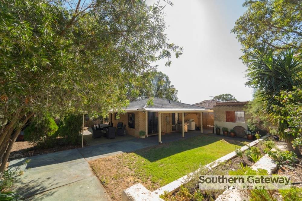 16 Skottowe Parkway, PARMELIA, WA 6167