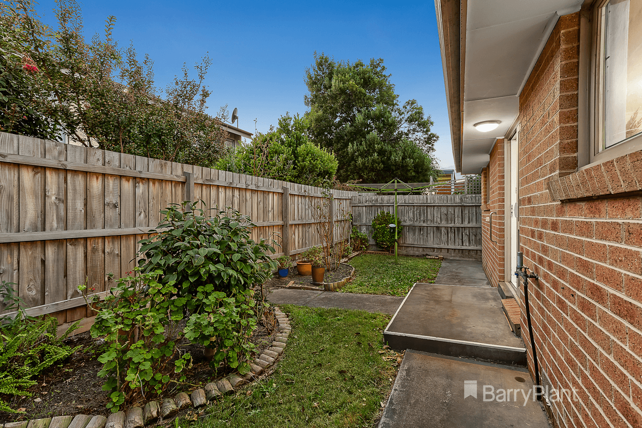 2/69 Albert Street, Mordialloc, VIC 3195