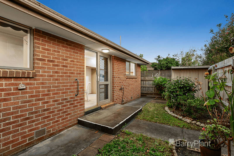 2/69 Albert Street, Mordialloc, VIC 3195