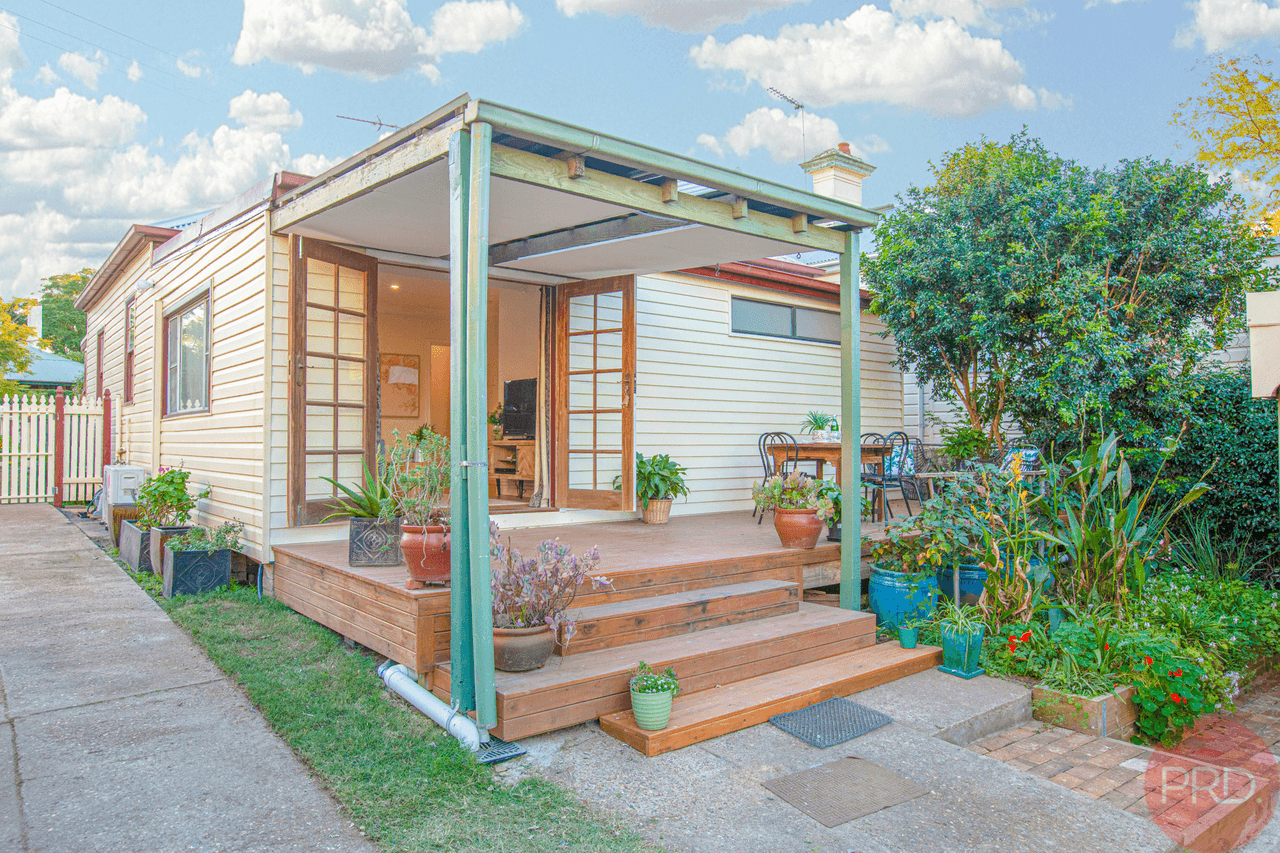 13 Regent Street, MAITLAND, NSW 2320