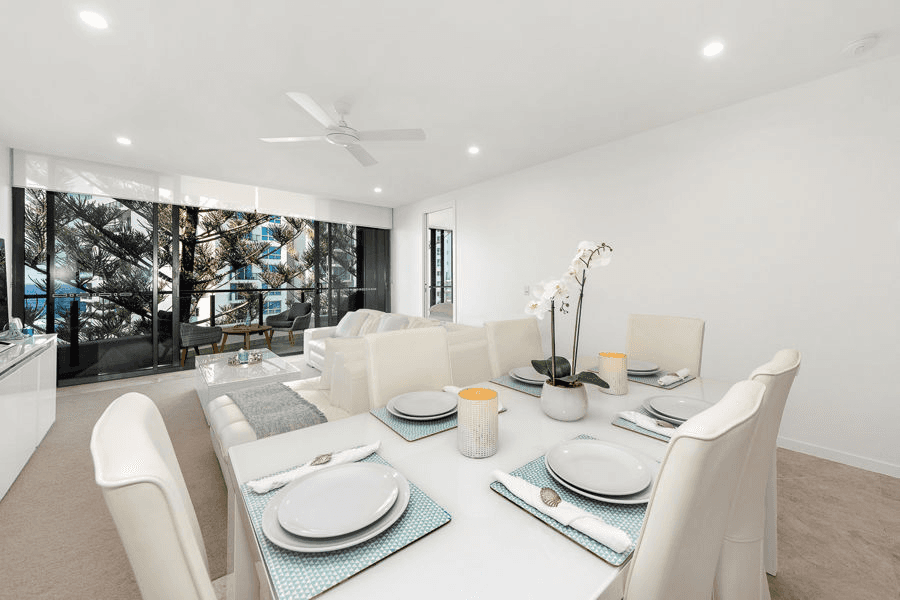 702/95-97 Old Burleigh Road, BROADBEACH, QLD 4218