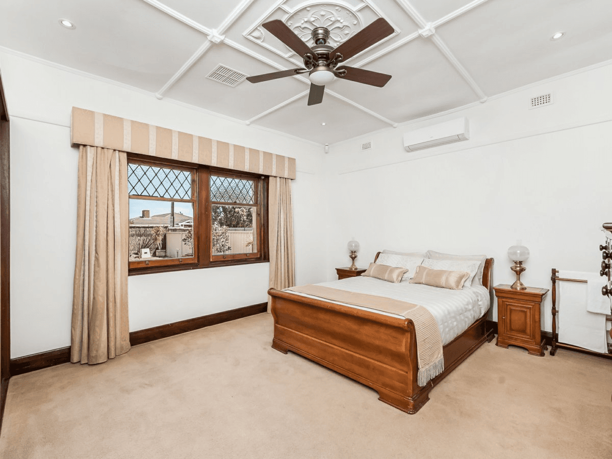 120 Angas Road, WESTBOURNE PARK, SA 5041