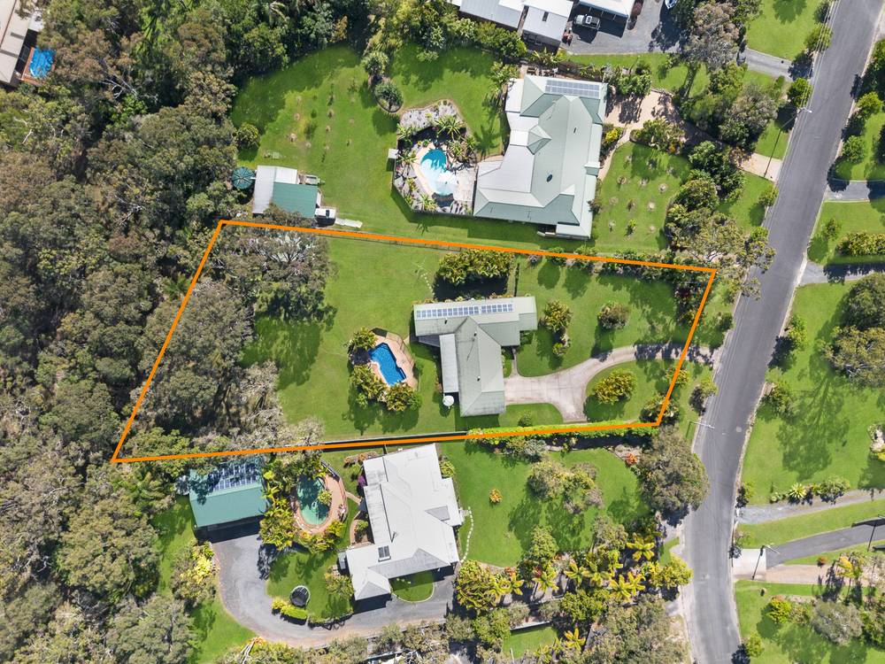49 Wellington Crescent, WONDUNNA, QLD 4655