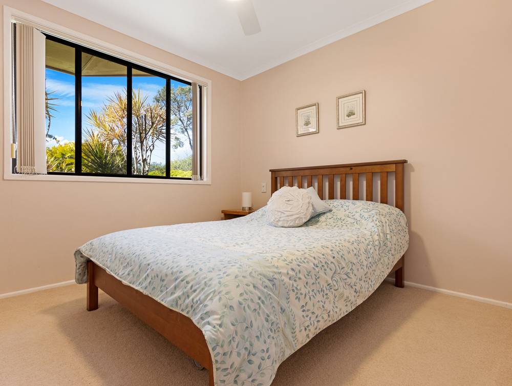 49 Wellington Crescent, WONDUNNA, QLD 4655