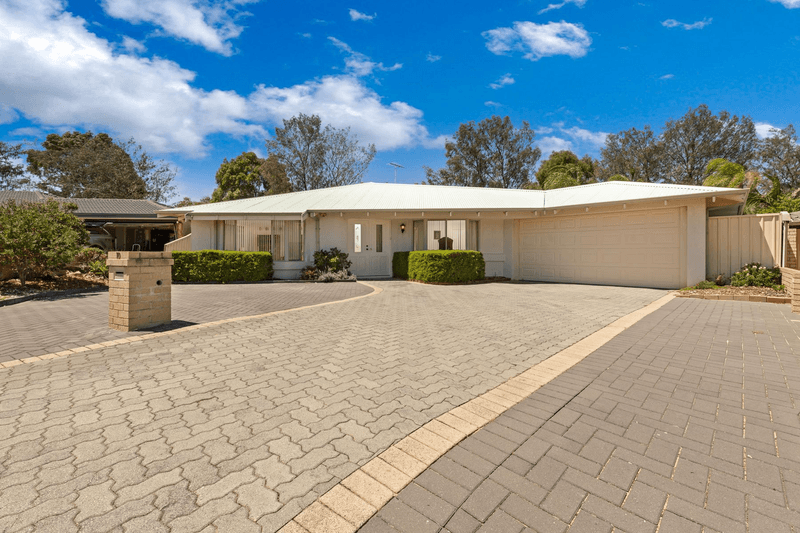 10 Fairlie Grove, KINROSS, WA 6028