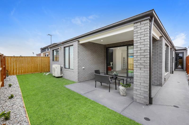 6 Prato Street, Greenvale, VIC 3059