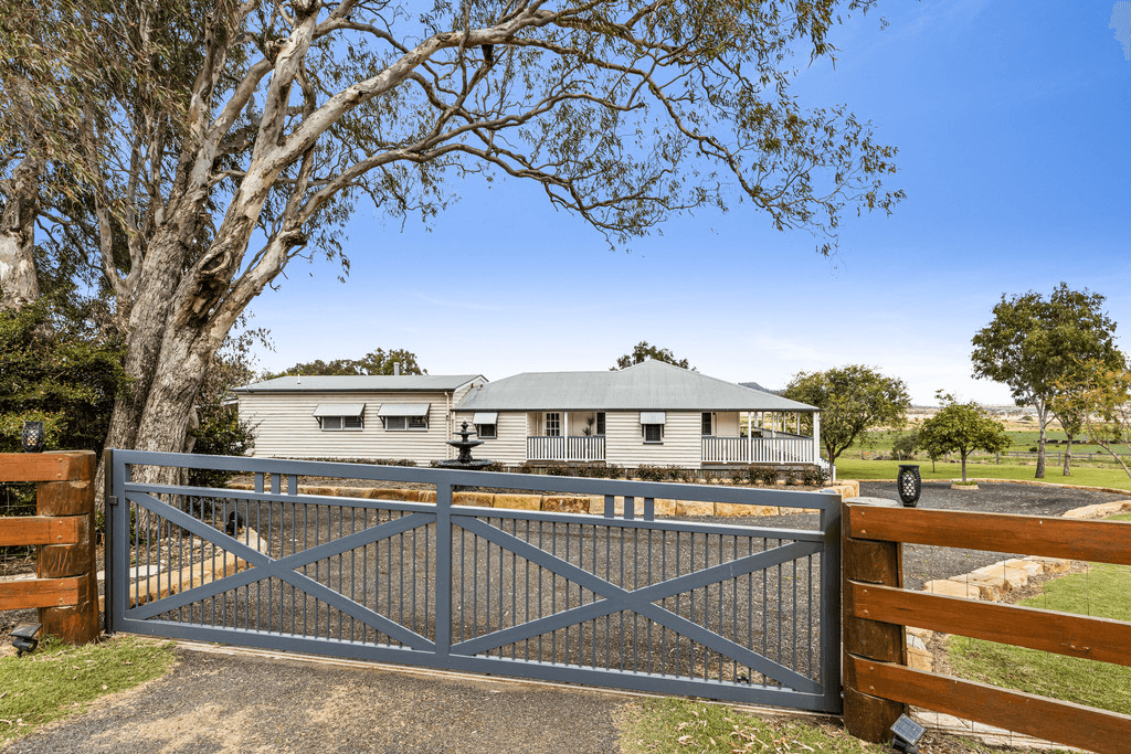 217 Gowrie Tilgonda Road, GOWRIE JUNCTION, QLD 4352