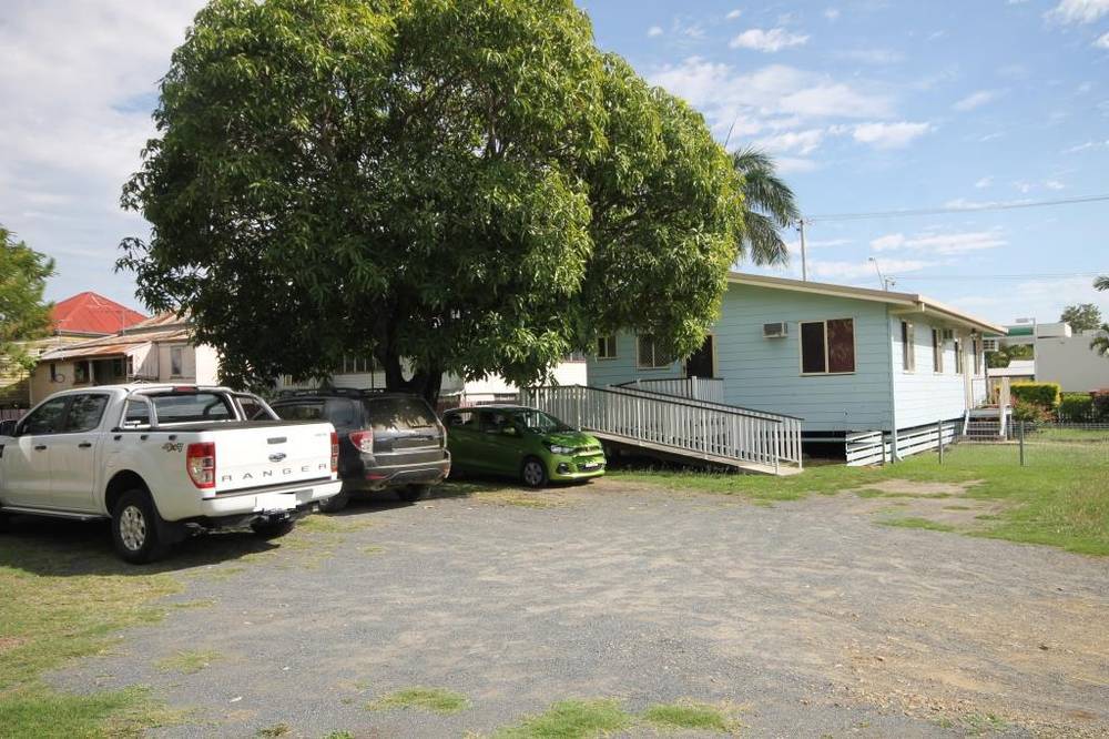 25 ALBERT STREET, ROCKHAMPTON CITY, QLD 4700