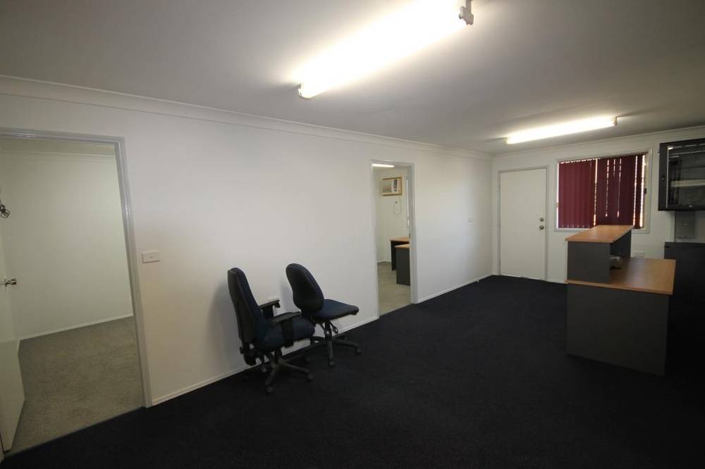25 ALBERT STREET, ROCKHAMPTON CITY, QLD 4700