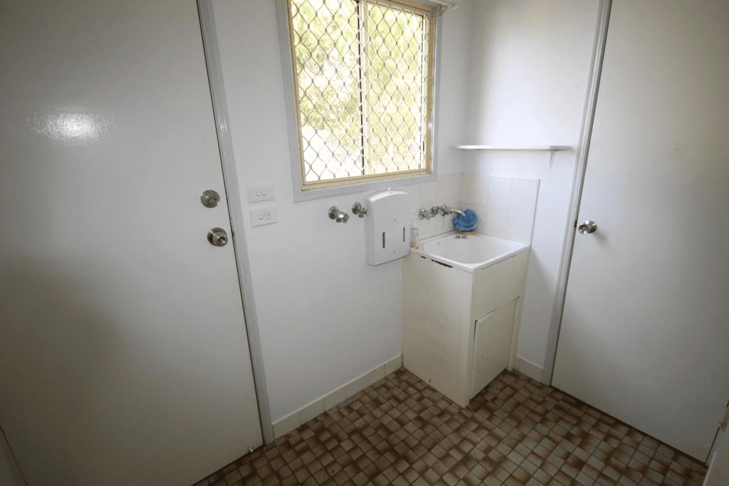25 ALBERT STREET, ROCKHAMPTON CITY, QLD 4700