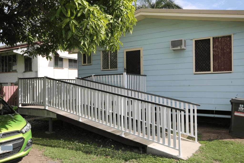 25 ALBERT STREET, ROCKHAMPTON CITY, QLD 4700