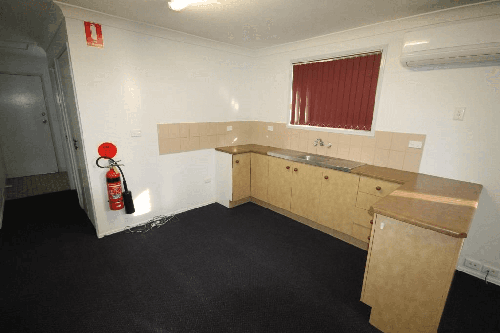 25 ALBERT STREET, ROCKHAMPTON CITY, QLD 4700