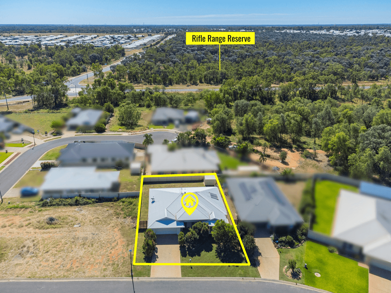 5 Canterbury Road, EMERALD, QLD 4720