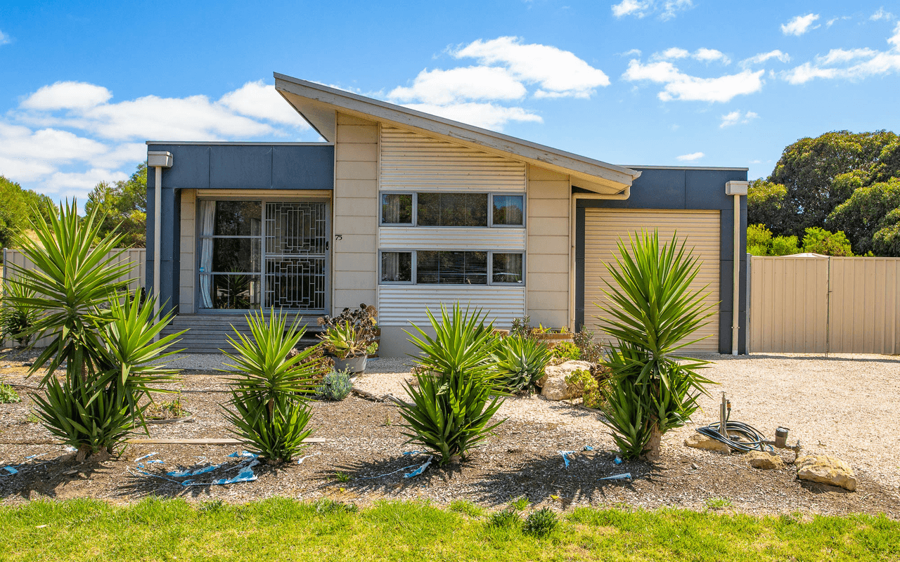 75 Alexandrina Drive, CLAYTON BAY, SA 5256