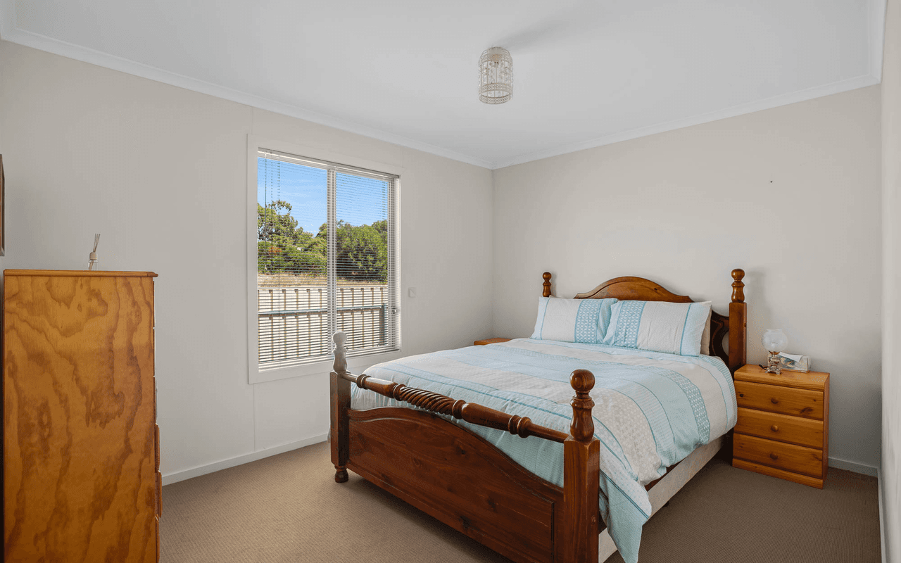 75 Alexandrina Drive, CLAYTON BAY, SA 5256