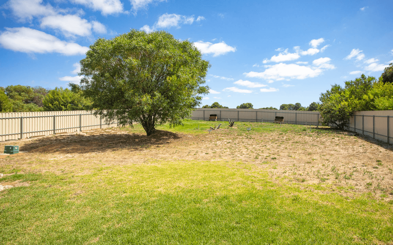 75 Alexandrina Drive, CLAYTON BAY, SA 5256