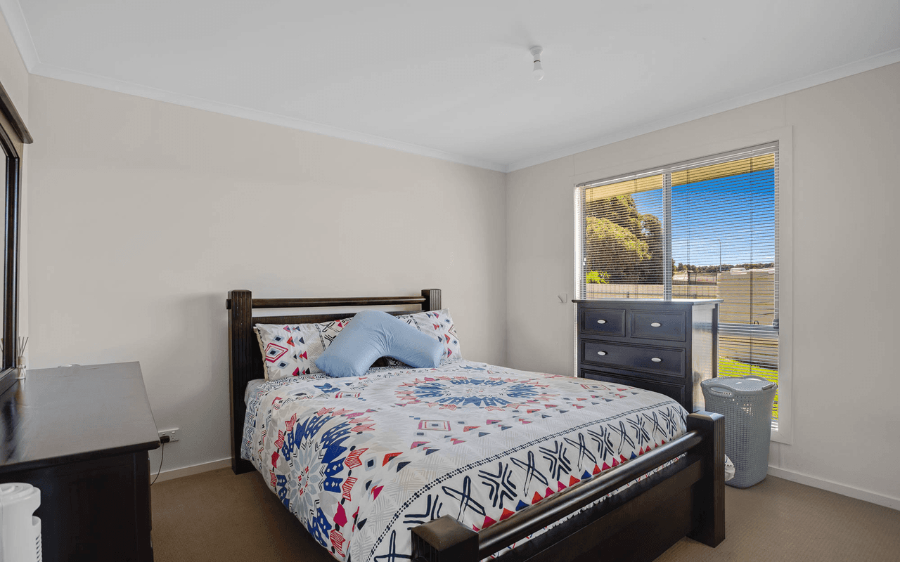 75 Alexandrina Drive, CLAYTON BAY, SA 5256