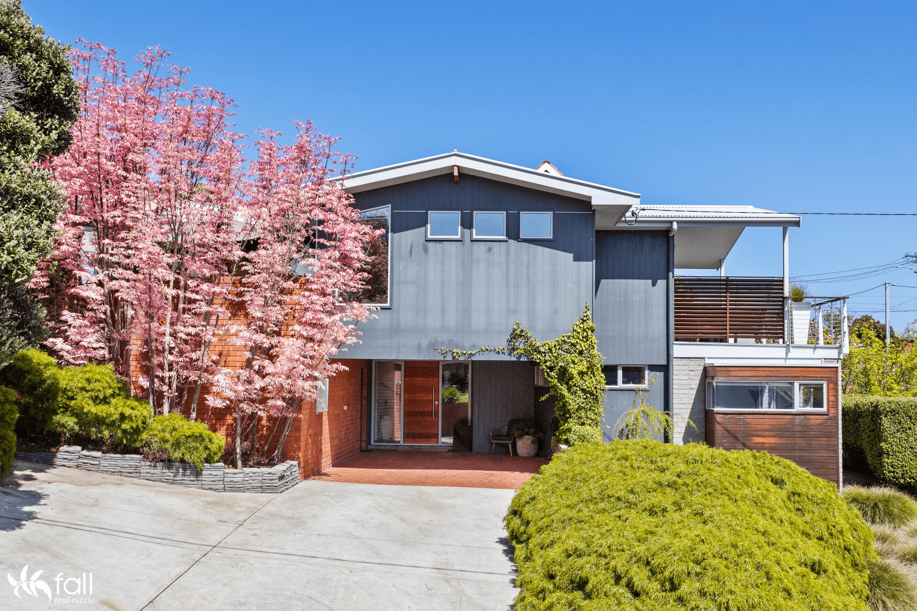 51 Cornwall Street, ROSE BAY, TAS 7015