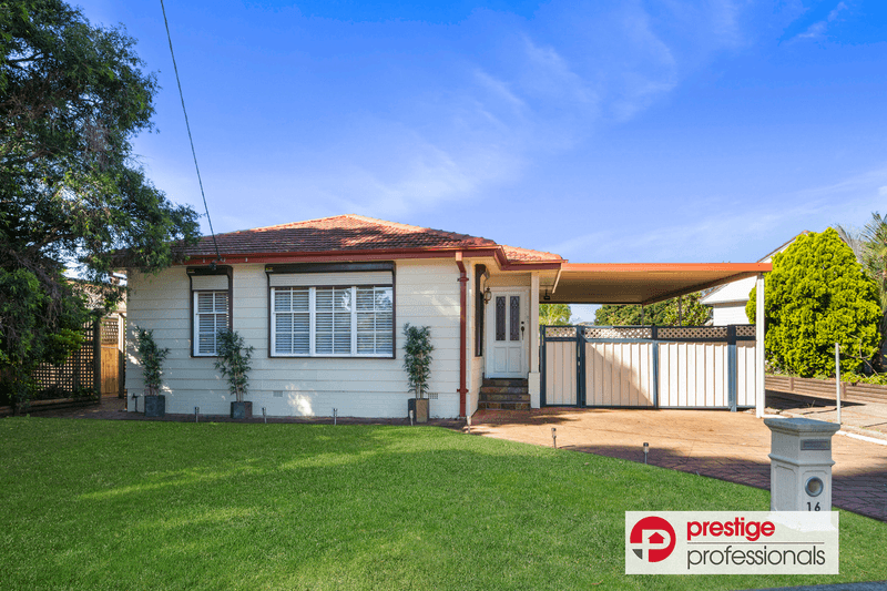 16 Derna Road, HOLSWORTHY, NSW 2173