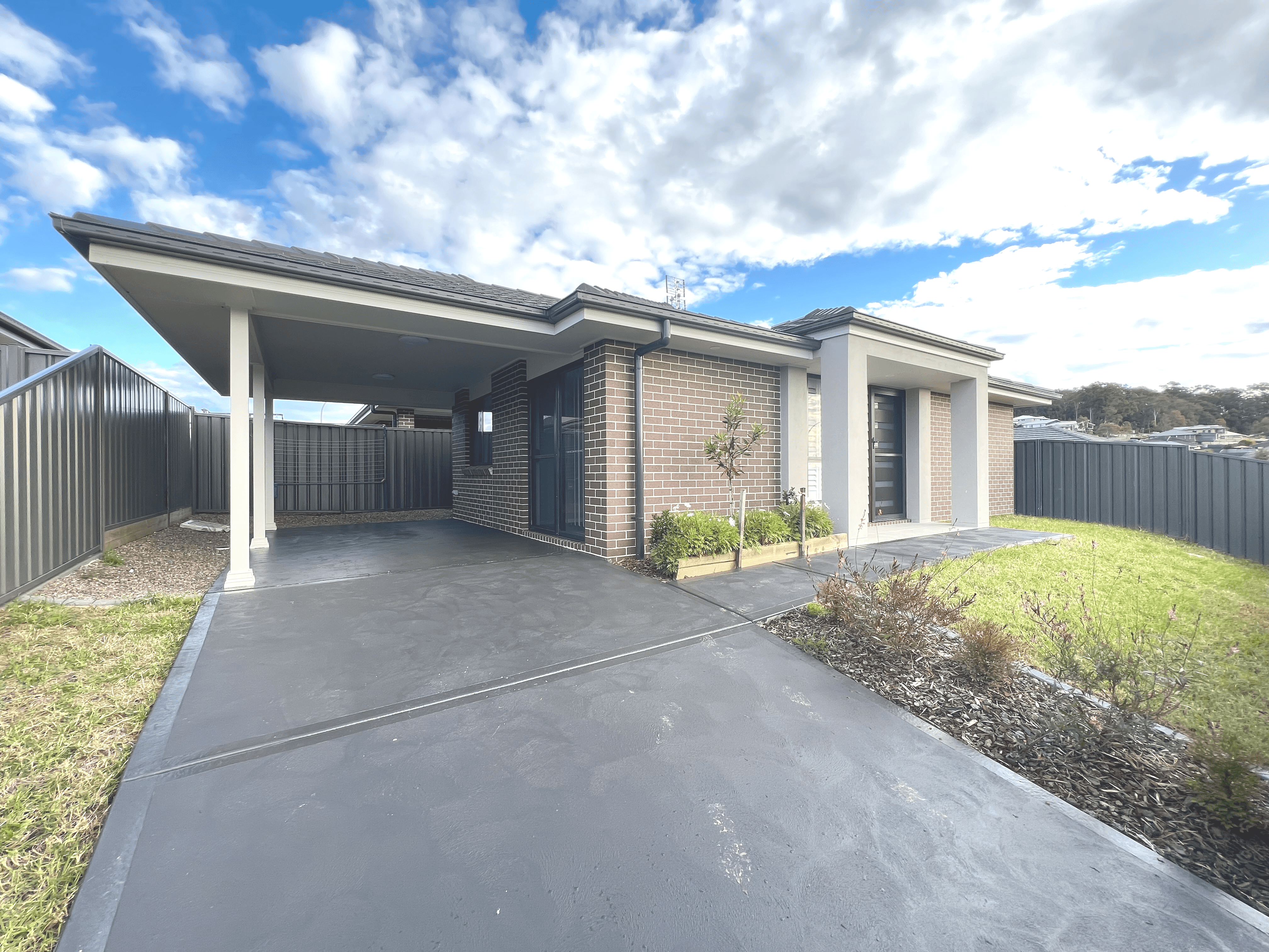 52a Melbourne Road, WADALBA, NSW 2259