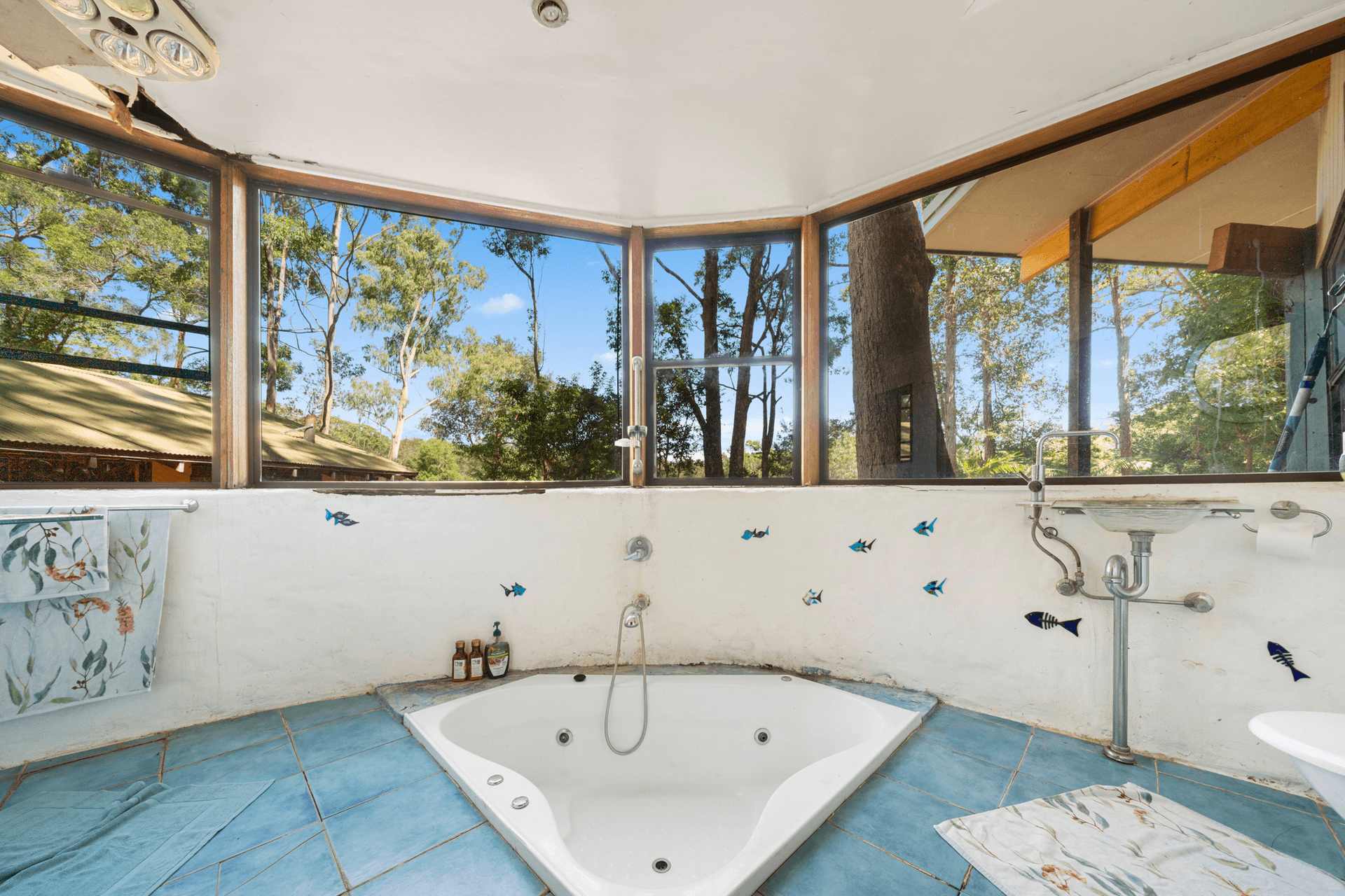 53 Pomona Road, Empire Bay, NSW 2257