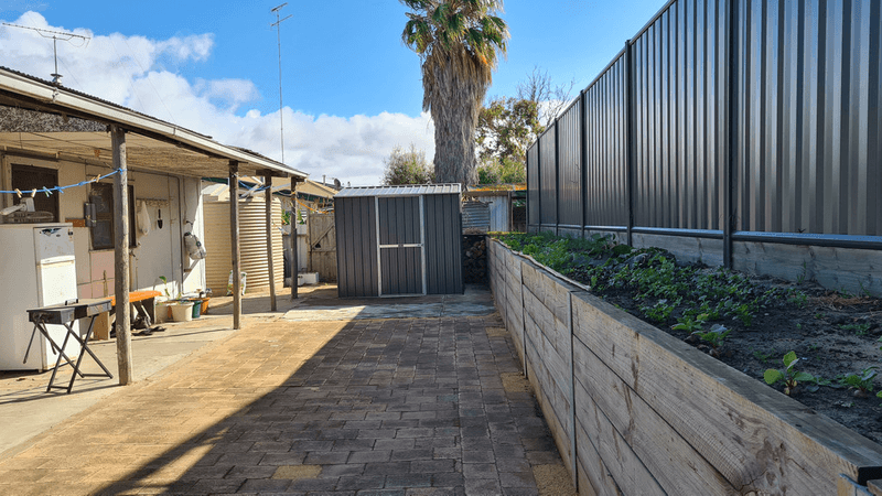 23 MCCOY Street, NARACOORTE, SA 5271