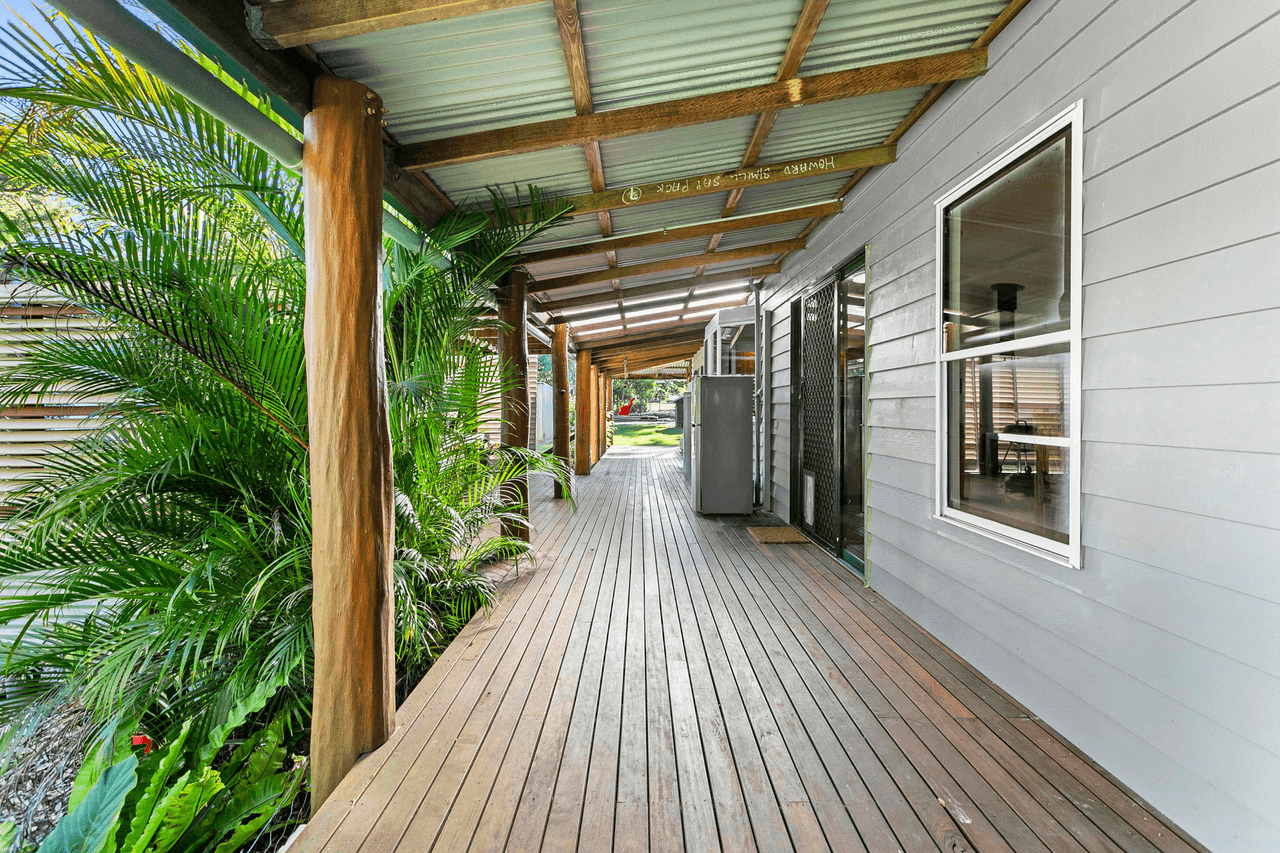 84 Seaview Drive, BOORAL, QLD 4655