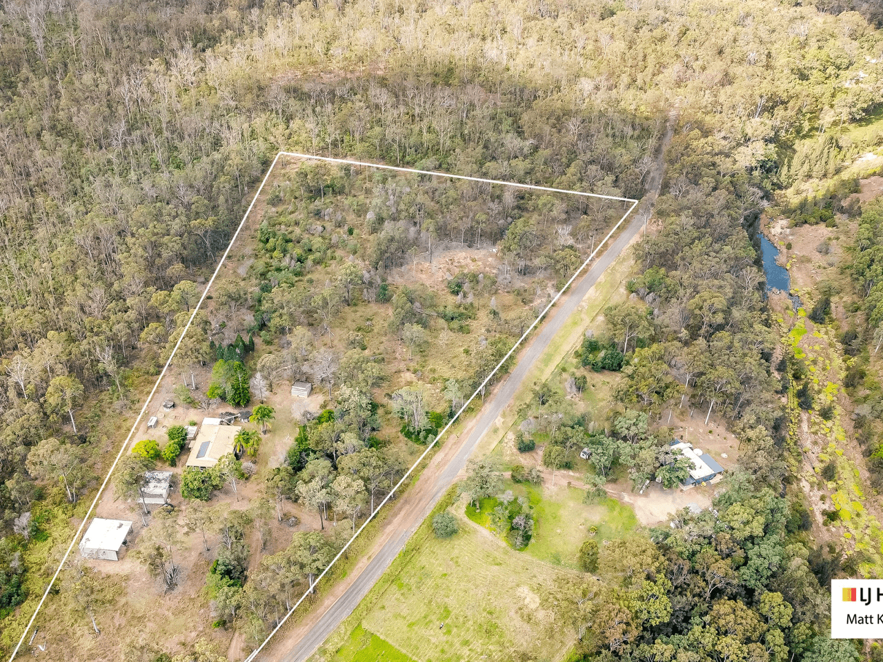 61 Mill Road, UPPER LOCKYER, QLD 4352