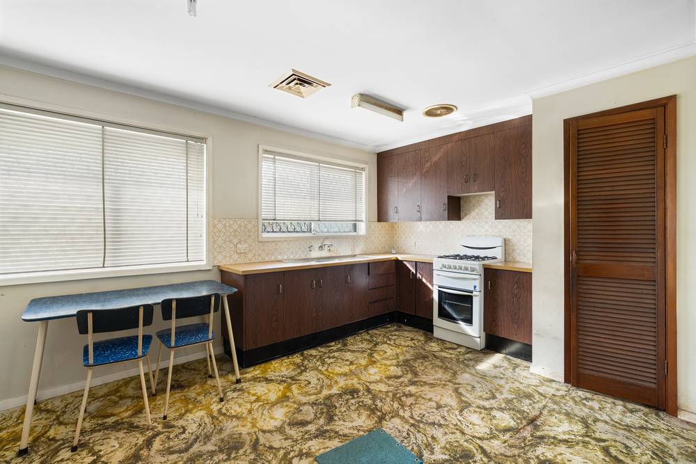 10-12 Compton Street, North Gosford, NSW 2250