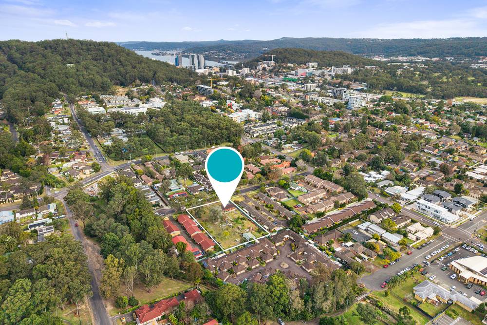 10-12 Compton Street, North Gosford, NSW 2250